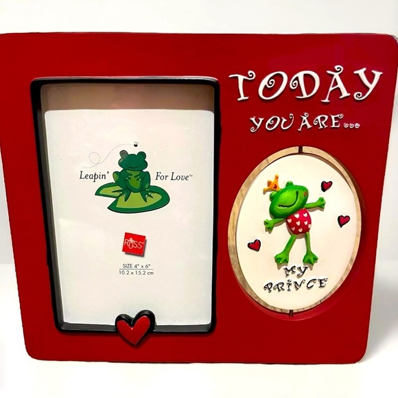 Russ Berrie Leaping For Love Prince Or Toad Picture Size 4" x 6"Revolving Frame - Picture 1 of 3